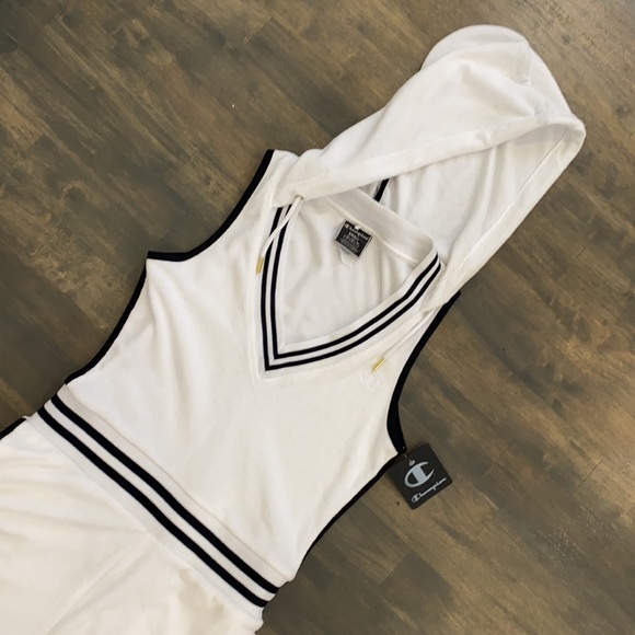 CHAMPION ROMPER - Picture 3 of 12